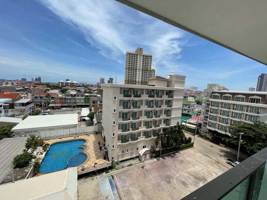 Getaway Studio In City Center Residence Pattaya Exterior photo